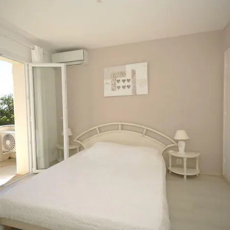 Modern In Maxime With Private Pool *